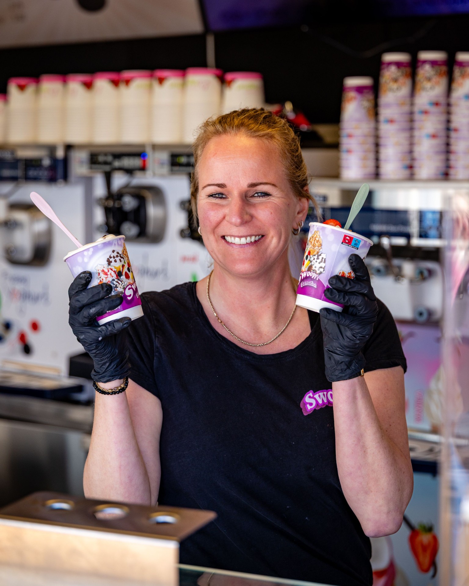 Tevreden ondernemer IJssalon Swoopy